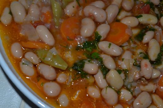 Zeytinyağlı Taze Barbunya Tarifi ve Malzemeleri